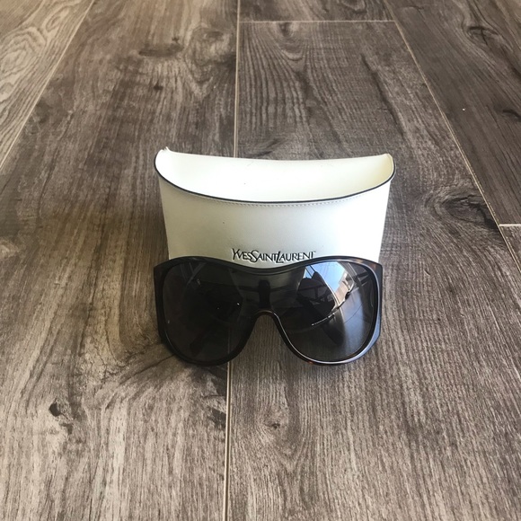 Yves Saint Laurent Accessories - Yves Saint Laurent - Sunglasses